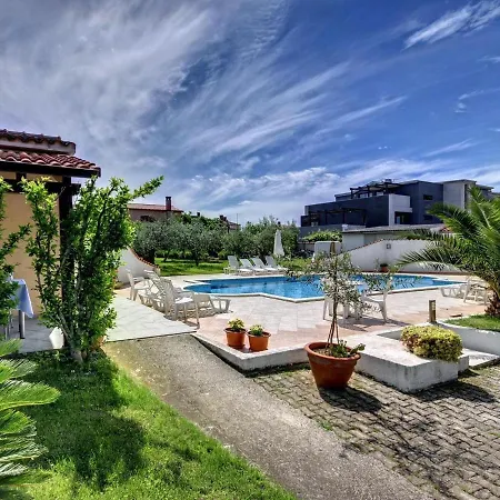 Apartment Silvano Medulin