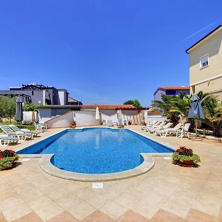 Apartment Silvano *
